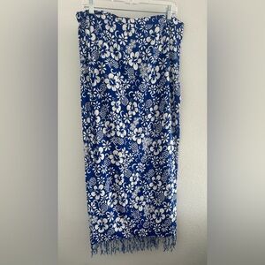 Milan Blue & White Floral Sarong Wrap Size Small/Medium